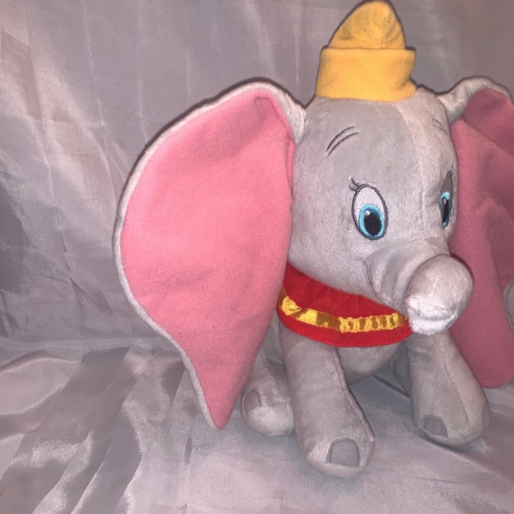 Kohls Cares Disney Dumbo plush - Picture 2 of 4